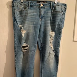 Hollister jeans